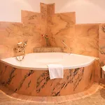 Hotel Hospiz Alm Residenzen 4*