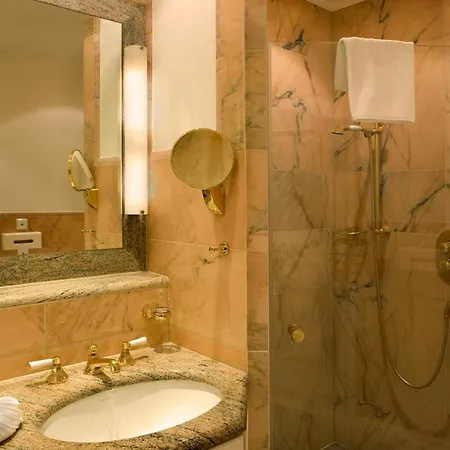 Hotel Hospiz Alm Residenzen 4*